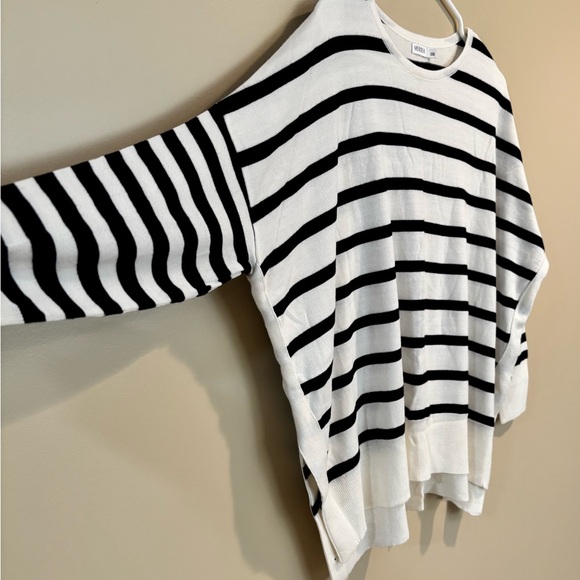 Striped Sweater with Heart Patch - Picture 3 of 9